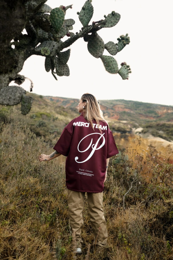 Camisa vino tinto oversize